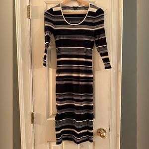 Ann Taylor Black and White Striped Long Sleeve Knit Dress EUC
